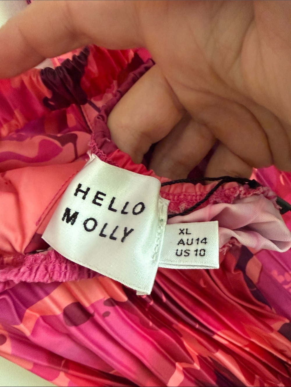 Hello Molly Strapless Pleated Maxi Dress in Fuchsia and Magenta Floral - Picture 2 of 3